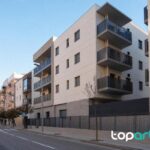 Edificio residencial de vivienda asequible en una ciudad española