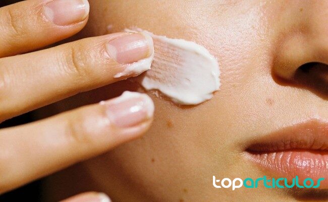 Protector solar facial diario: cómo elegirlo y usarlo bien todo el año protector solar facial diario en rutina de belleza
