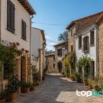 Domótica sencilla para casa: por dónde empezar sin complicarse turismo rural en verano en un pueblo tranquilo
